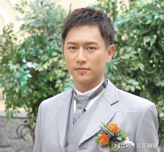 香港男星吃瓜视频